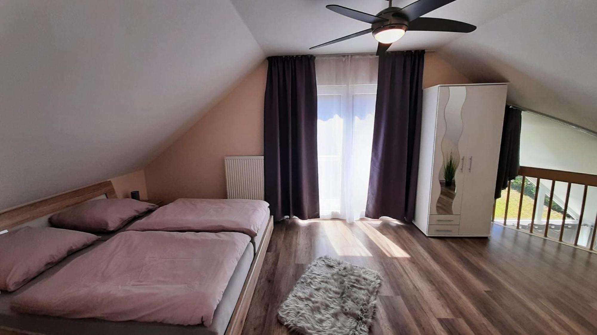 Ferienhaus Heimbach Esterno foto